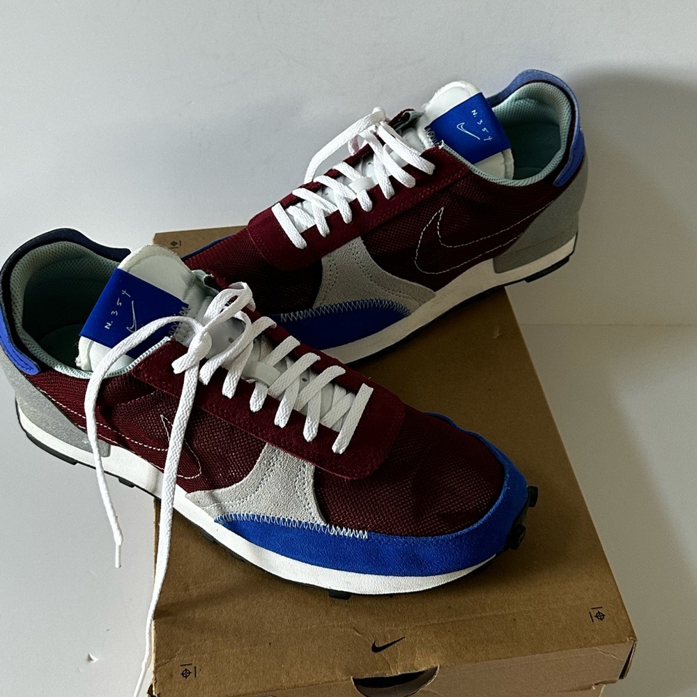 Nike DBreal Type